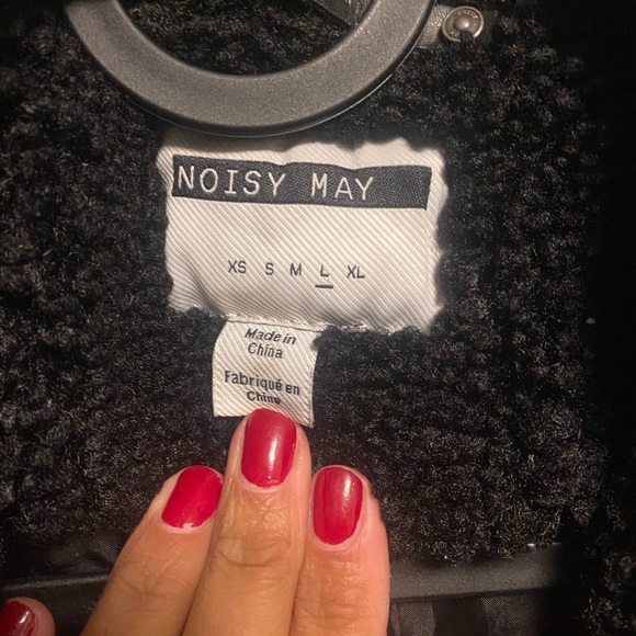 Teddy black coat. - Picture 3 of 3